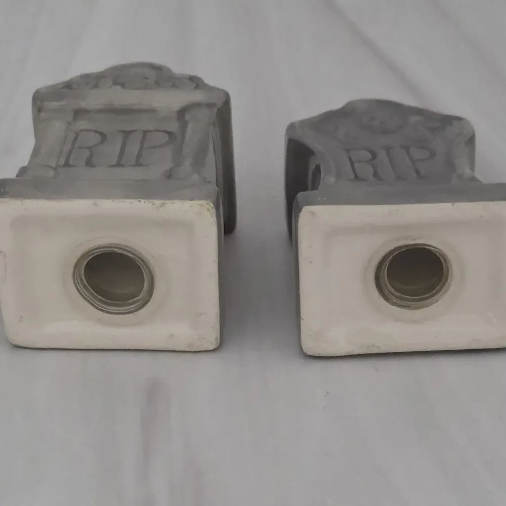 RIP Tombstone Salt & Pepper Shakers | Halloween Gothic Decor